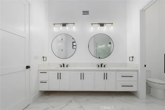 $2,479,000 | 110 South Irena Avenue, Unit B, Redondo Beach, CA 90277