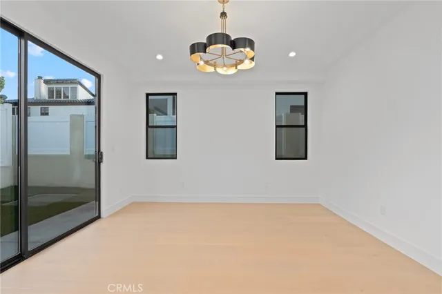 $2,479,000 | 110 South Irena Avenue, Unit B, Redondo Beach, CA 90277