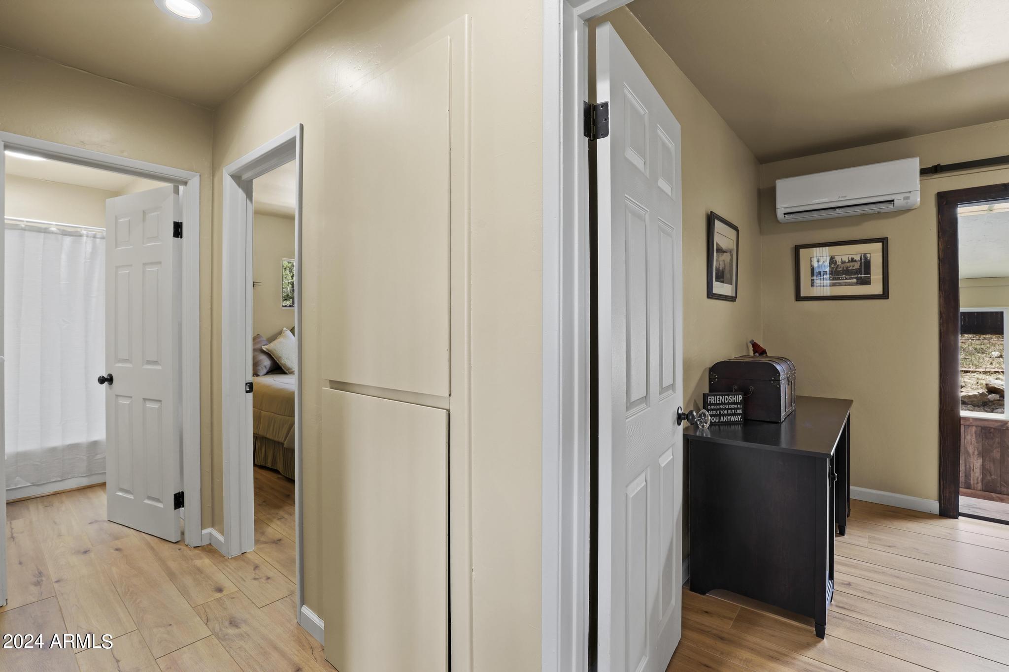 219 East Pine Street Payson, AZ 85541 - Photo 19 of 35 Hallway to bedrooms