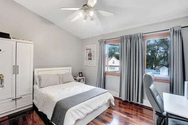 $1,299,000 | 9 Pine Lane, Valley Stream, NY 11581