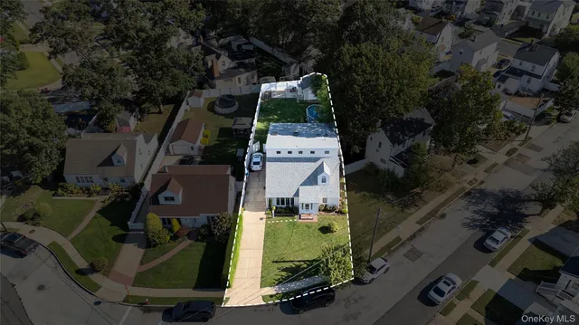 $1,299,000 | 9 Pine Lane, Valley Stream, NY 11581