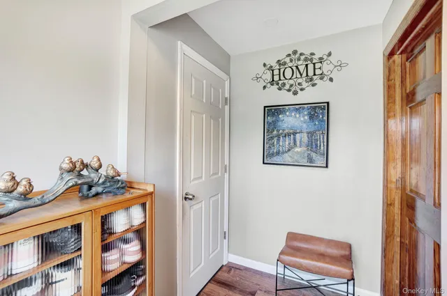 $1,299,000 | 9 Pine Lane, Valley Stream, NY 11581