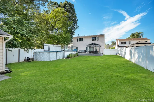 $1,299,000 | 9 Pine Lane, Valley Stream, NY 11581