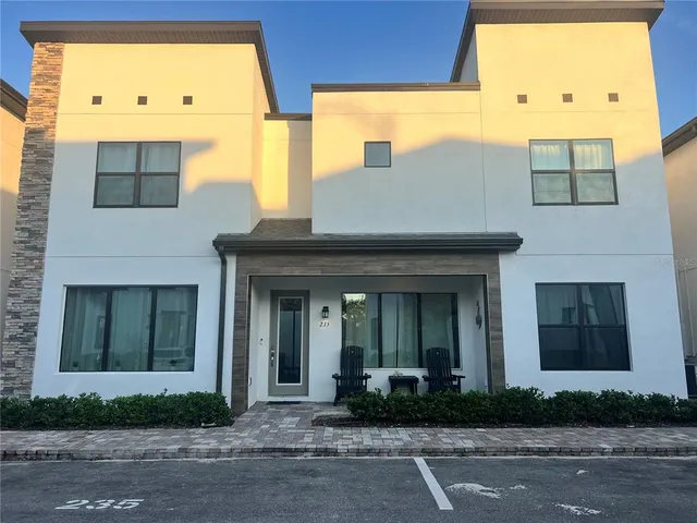 $2,600 | 235 Villa Domani Circle, Davenport, FL 33896