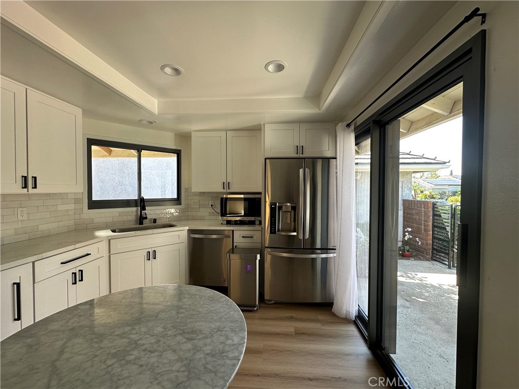 6 Blackswan Irvine, CA 92604 - Photo 2 of 9