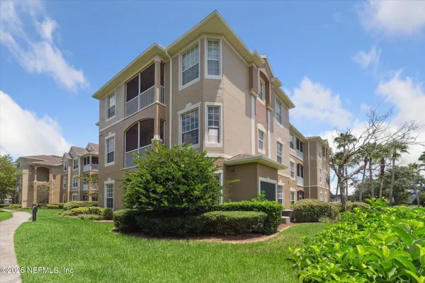 $209,900 | 7990 Baymeadows Road, Unit 201, Jacksonville, FL 32256