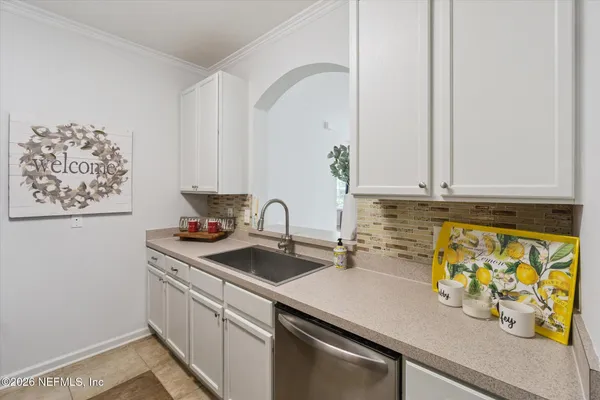 $209,900 | 7990 Baymeadows Road, Unit 201, Jacksonville, FL 32256