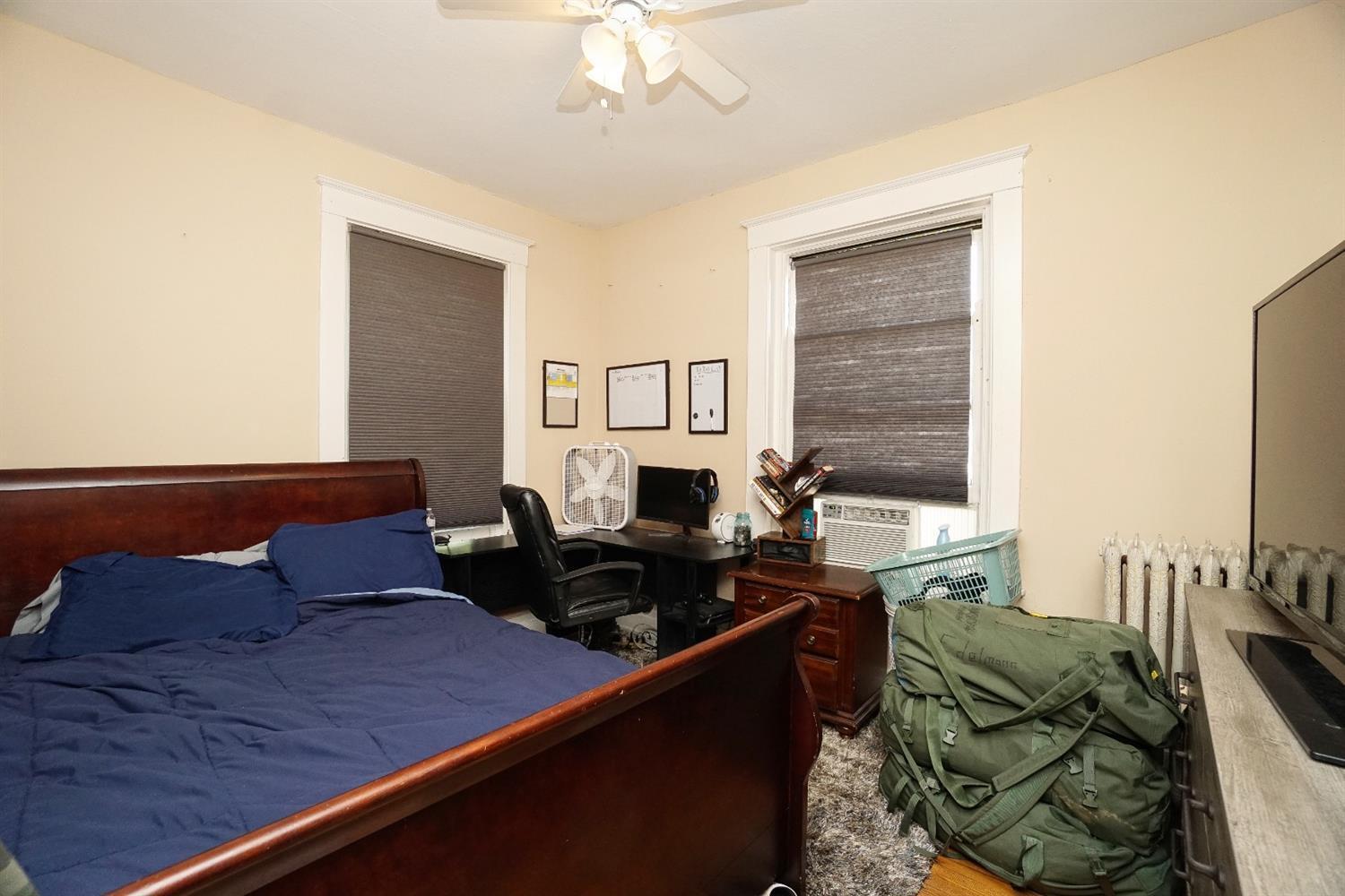 683 Riddle Road Cincinnati, OH 45220 - Photo 13 of 19 Gallery Image 13