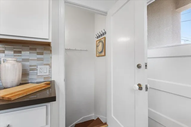 $1,095,000 | 2852 Johnson Avenue, Alameda, CA 94501