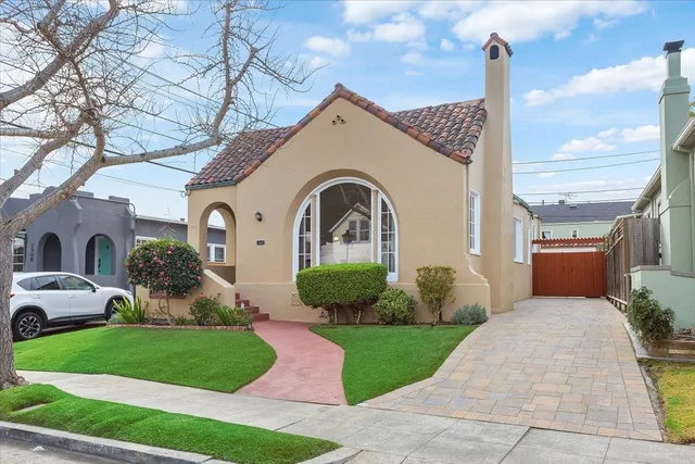$1,095,000 | 2852 Johnson Avenue, Alameda, CA 94501