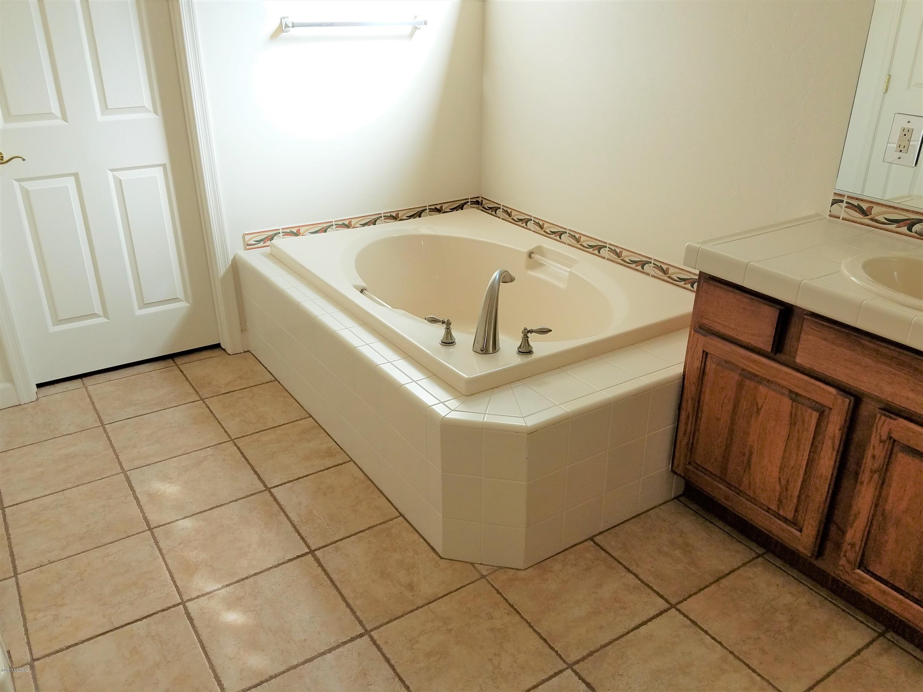 63153 East Flower Ridge Drive Tucson, AZ 85739 - Photo 32 of 43