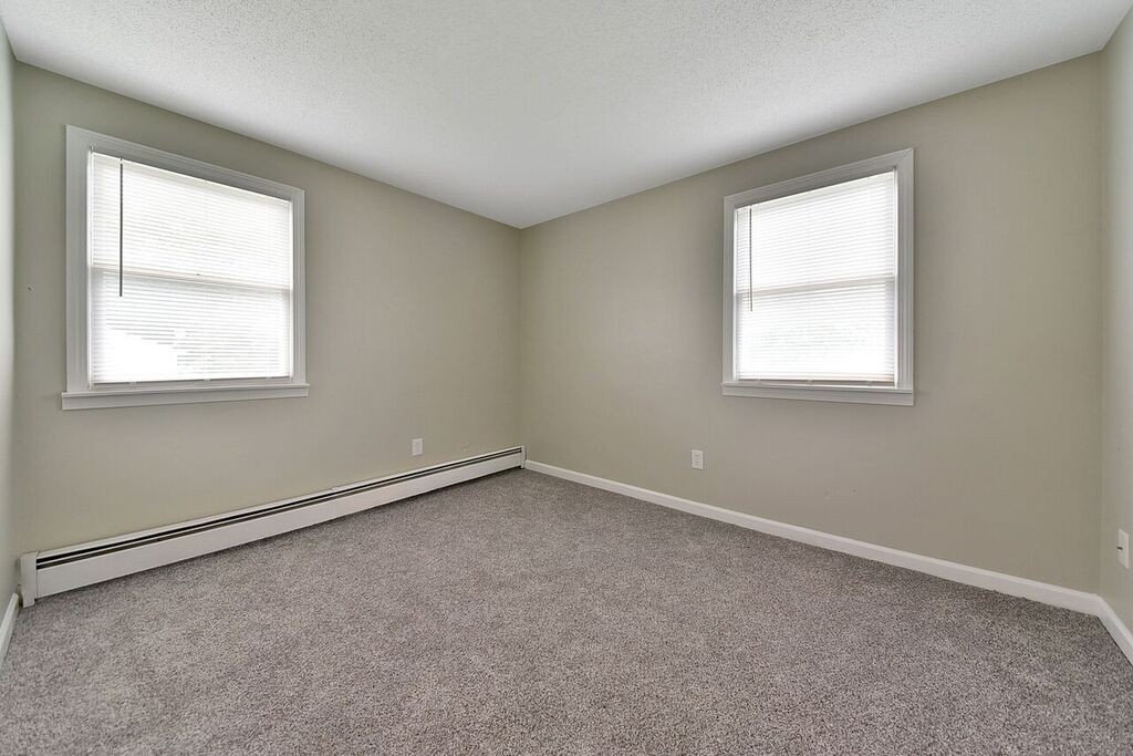 95-97 Kent Road Springfield, MA 01129 - Photo 14 of 25 Gallery Image 14