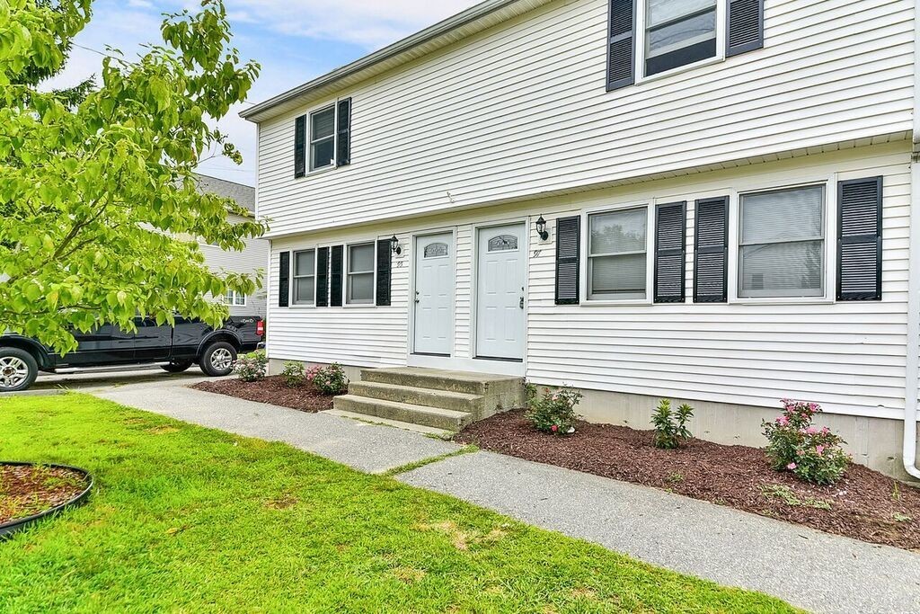 95-97 Kent Road Springfield, MA 01129 - Photo 2 of 25 Gallery Image 2