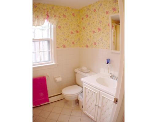32 Mohegan Road Acton, MA 01720 - Photo 15 of 21 Gallery Image 15