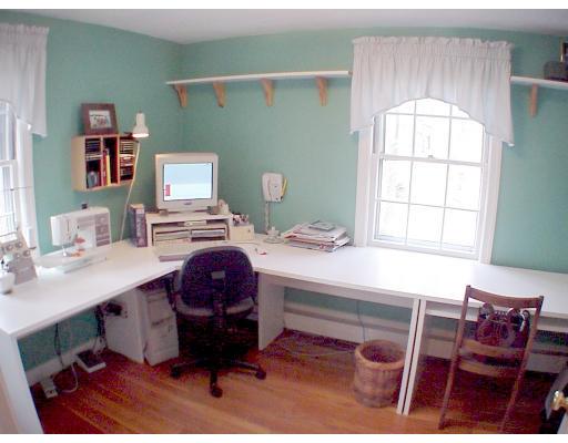 32 Mohegan Road Acton, MA 01720 - Photo 8 of 21 Gallery Image 8