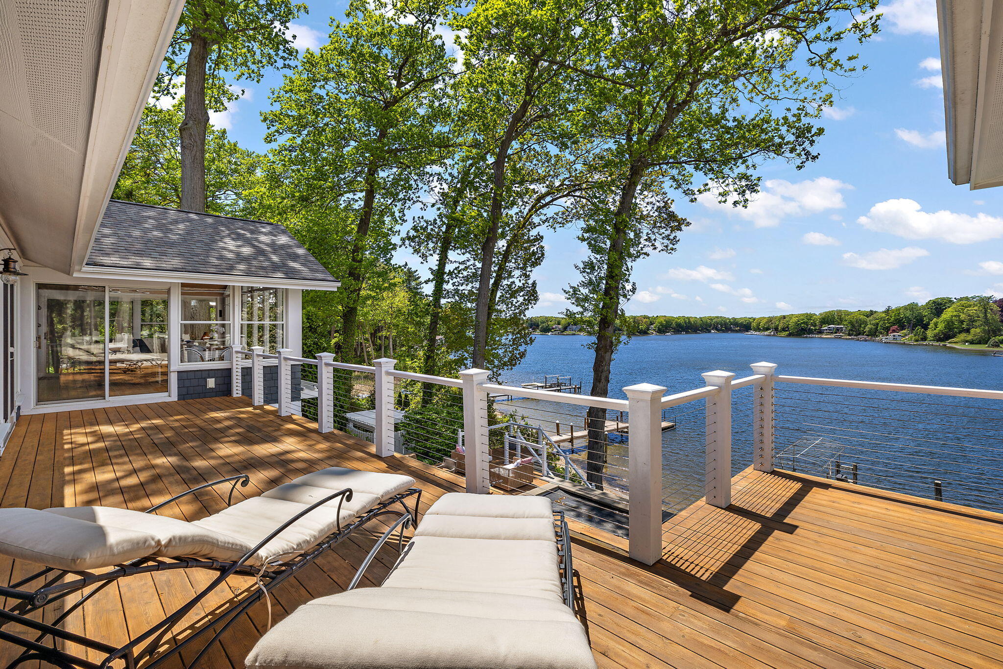 18769 North Fruitport Road Spring Lake, MI 49456 - Photo 2 of 102 72-web-or-mls-2R9A8489