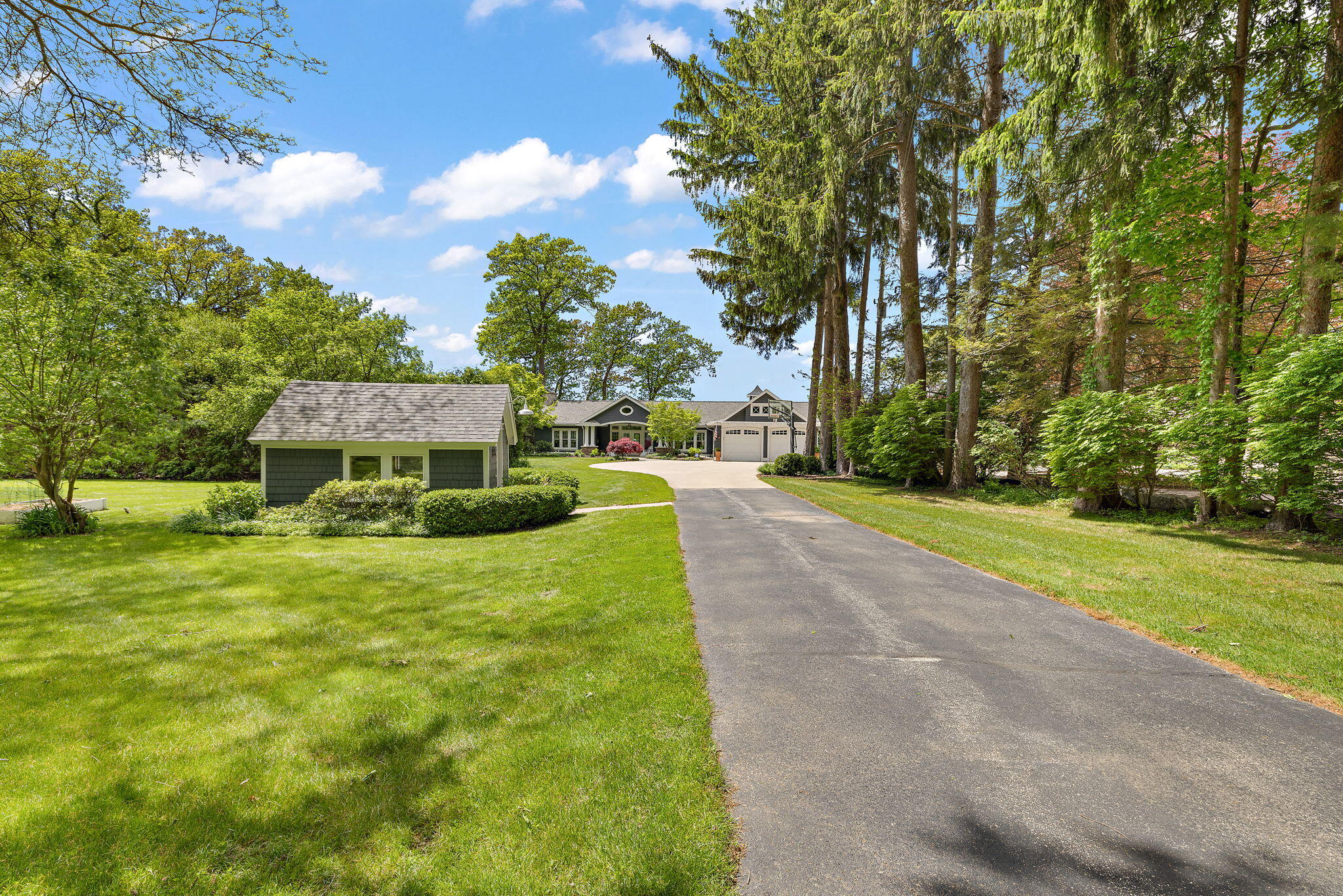 18769 North Fruitport Road Spring Lake, MI 49456 - Photo 89 of 102 77-web-or-mls-2R9A8533