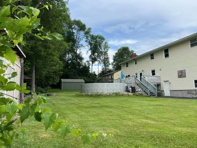 $695,000 | 166 Lakeview Drive, Shelburne, VT 05482