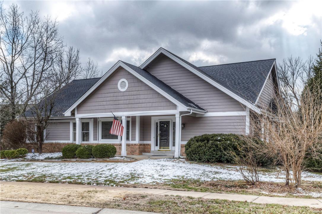 8 Preston Ridge Court Chesterfield, MO 63017 - Photo 2 of 39 Gallery Image 2