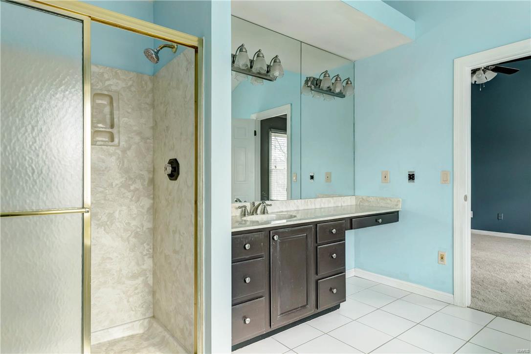 8 Preston Ridge Court Chesterfield, MO 63017 - Photo 21 of 39 Gallery Image 21
