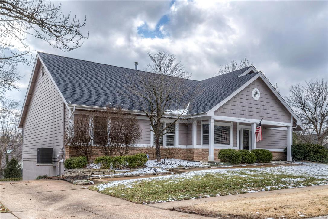 8 Preston Ridge Court Chesterfield, MO 63017 - Photo 3 of 39 Gallery Image 3