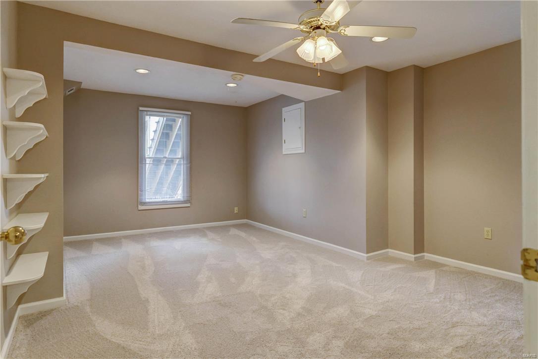 8 Preston Ridge Court Chesterfield, MO 63017 - Photo 31 of 39 Gallery Image 31