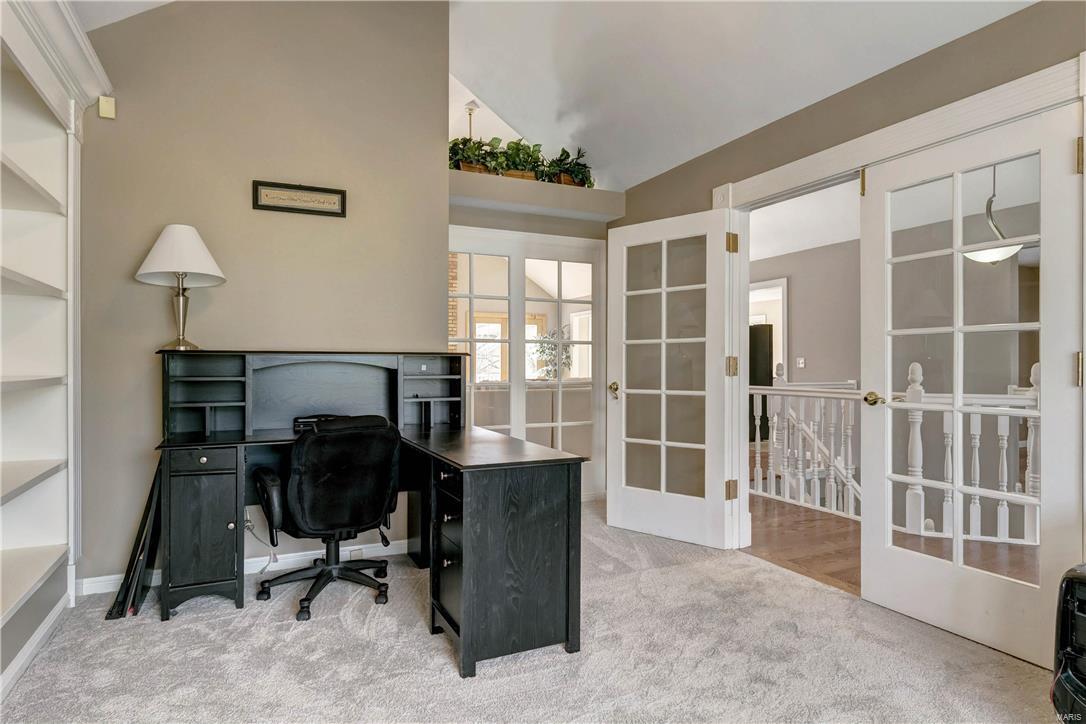 8 Preston Ridge Court Chesterfield, MO 63017 - Photo 6 of 39 Gallery Image 6