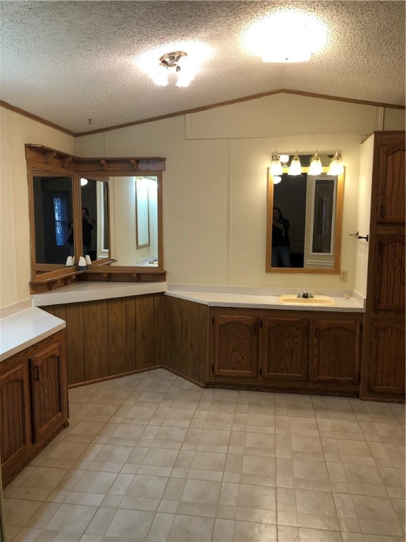 248 Webb Road Seneca, SC 29678 - Photo 16 of 37 Master Bath