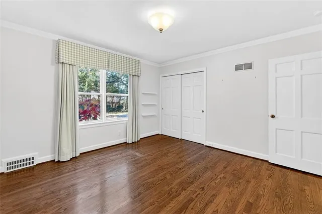 $715,000 | 5509 Norwood Road, Fairway, KS 66205