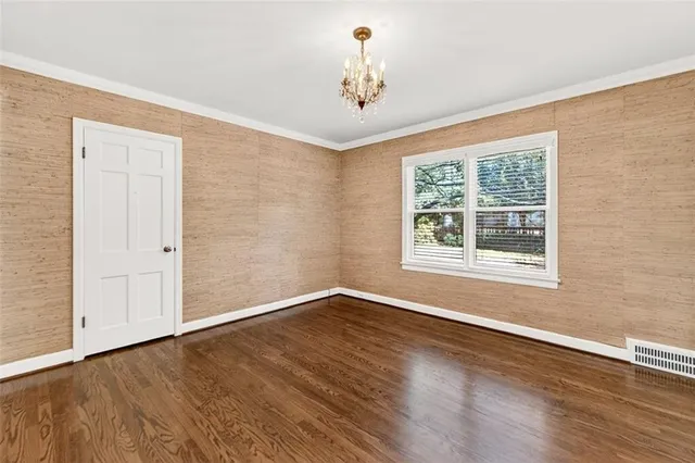 $715,000 | 5509 Norwood Road, Fairway, KS 66205