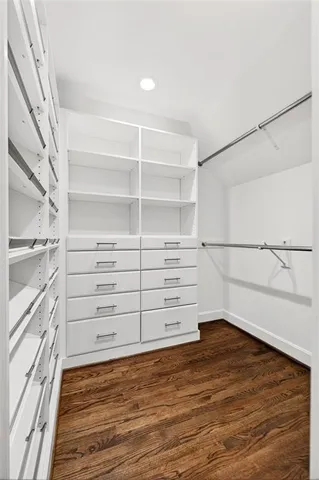 $715,000 | 5509 Norwood Road, Fairway, KS 66205