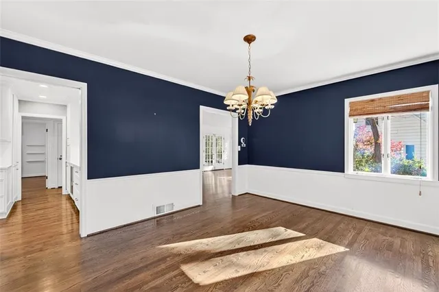 $715,000 | 5509 Norwood Road, Fairway, KS 66205