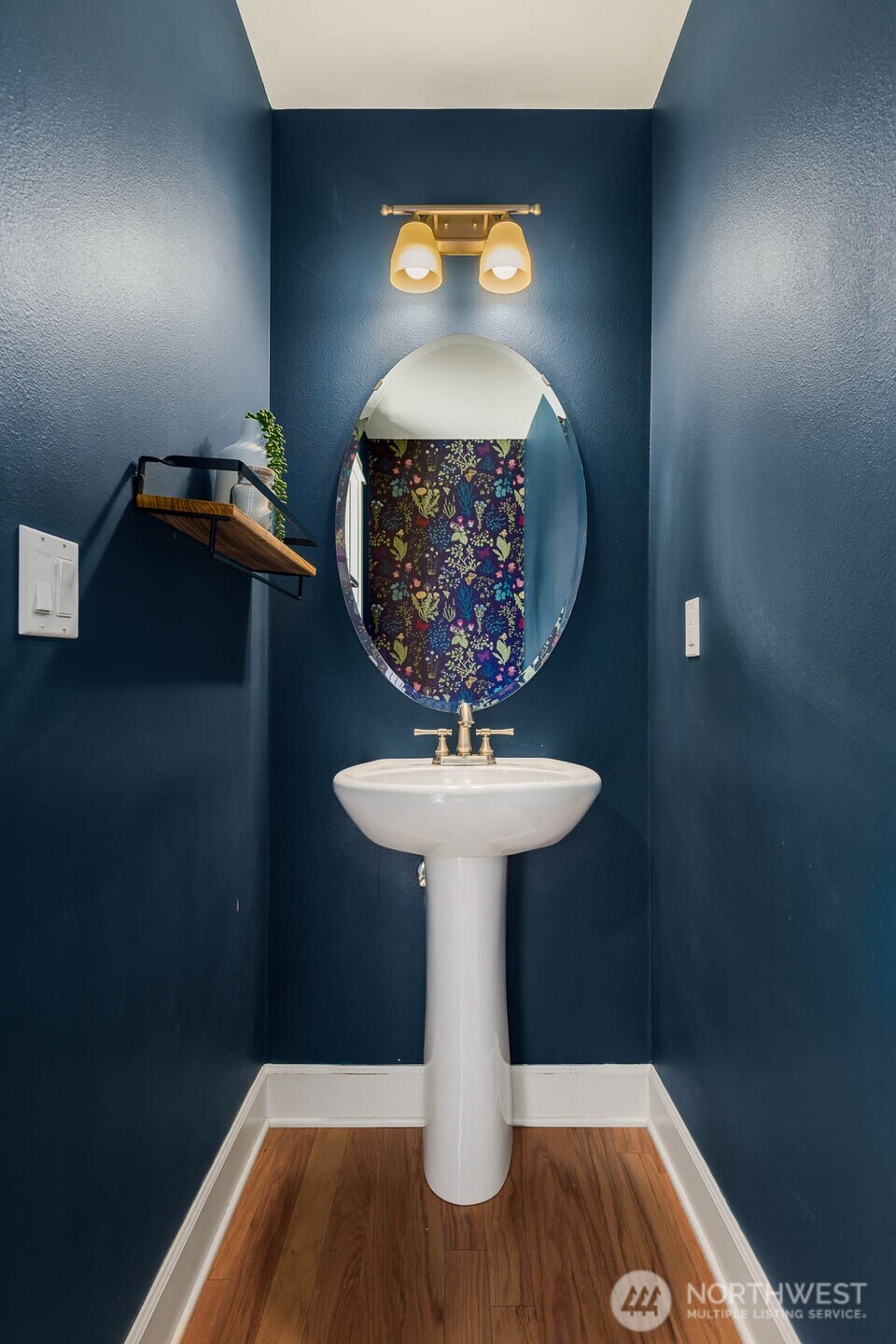 7123 Shinkle Place Southwest Seattle, WA 98106 - Photo 13 of 26