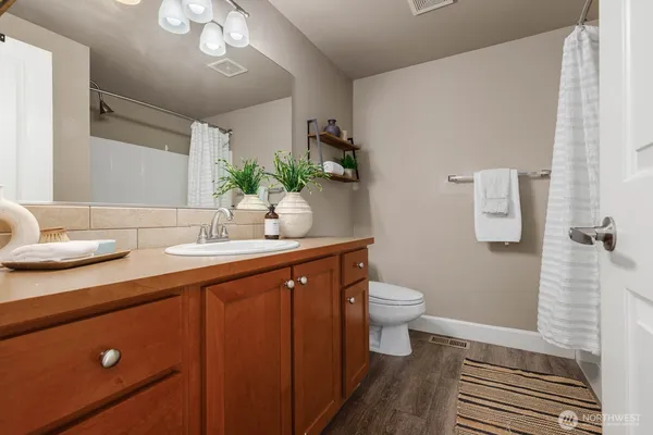 $635,000 | 7123 Shinkle Place Southwest, Seattle, WA 98106