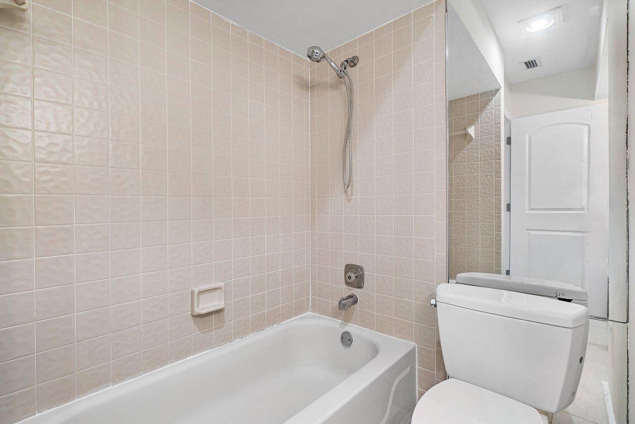 9877 Erica Court Boca Raton, FL 33496 - Photo 22 of 34 9
