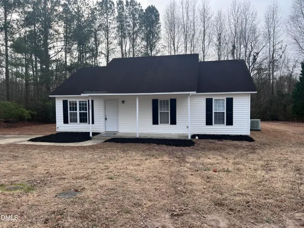 $1,450 | 204 North Wynbrooke Lane, Selma, NC 27576