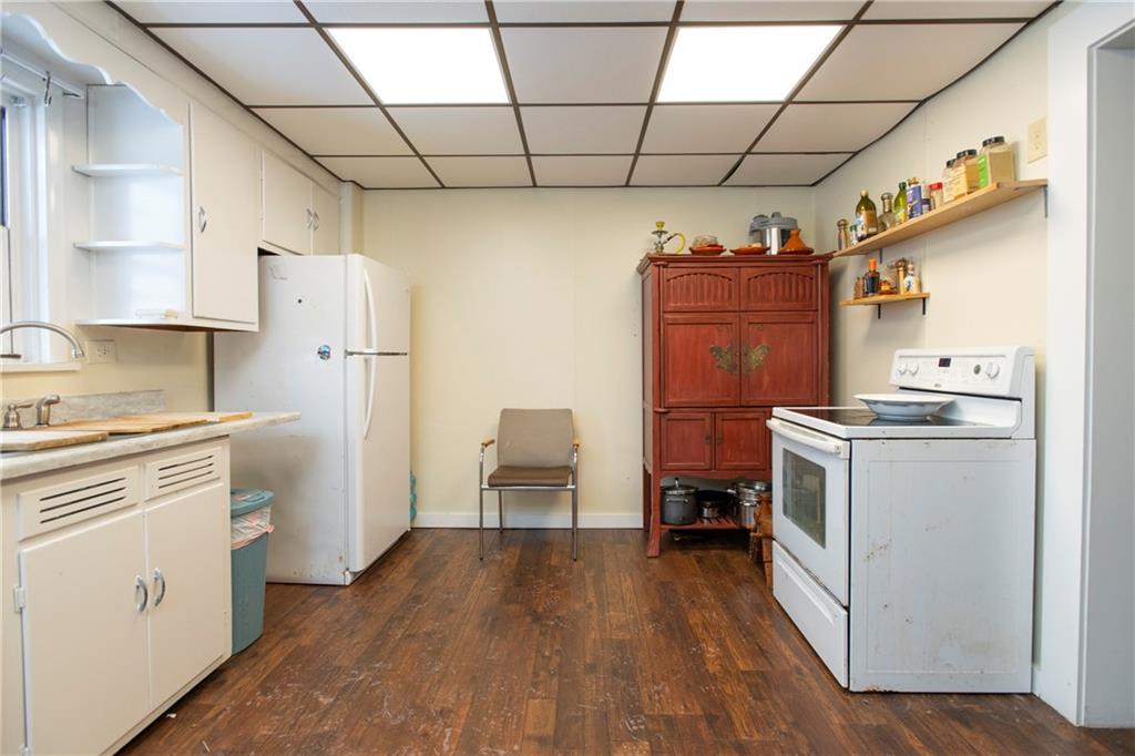 1113 B Street Latrobe, PA 15650 - Photo 7 of 35