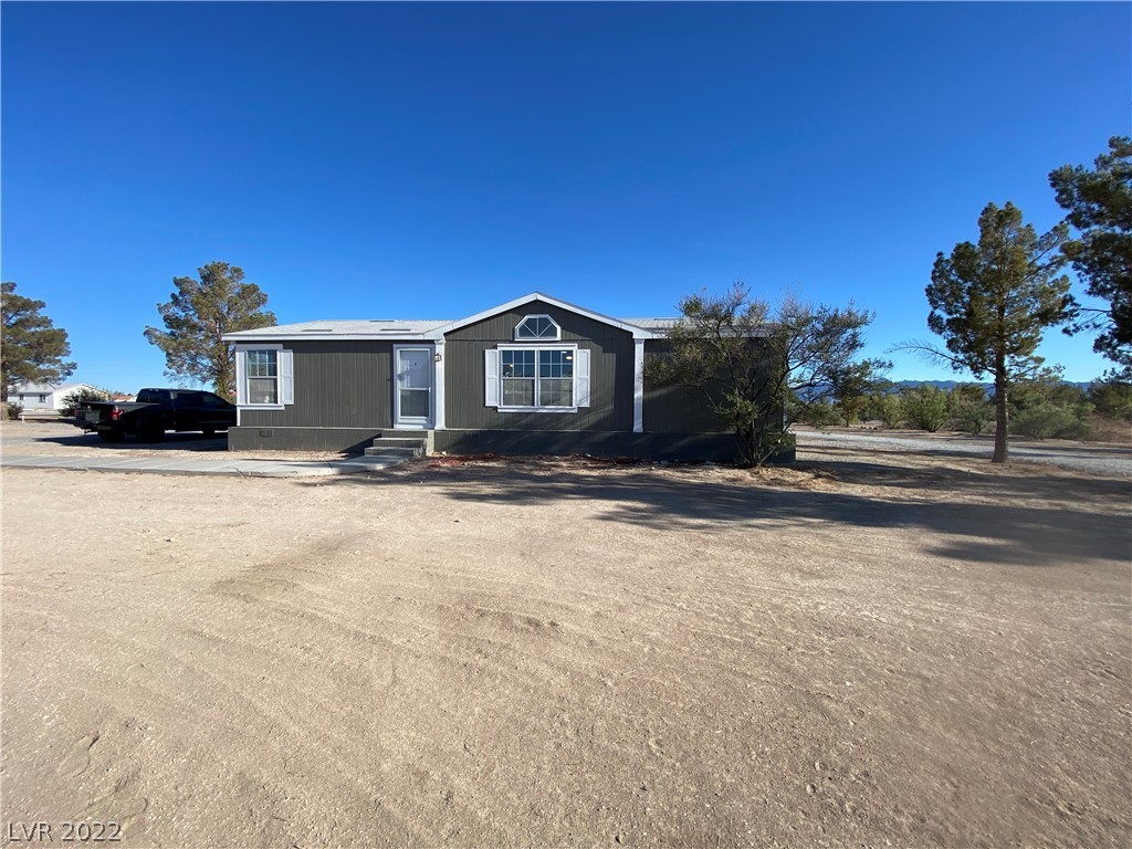 1391 East Gamebird Road Pahrump, NV 89048 - Photo 1 of 26