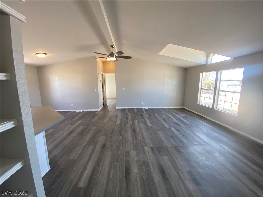 1391 East Gamebird Road Pahrump, NV 89048 - Photo 7 of 26