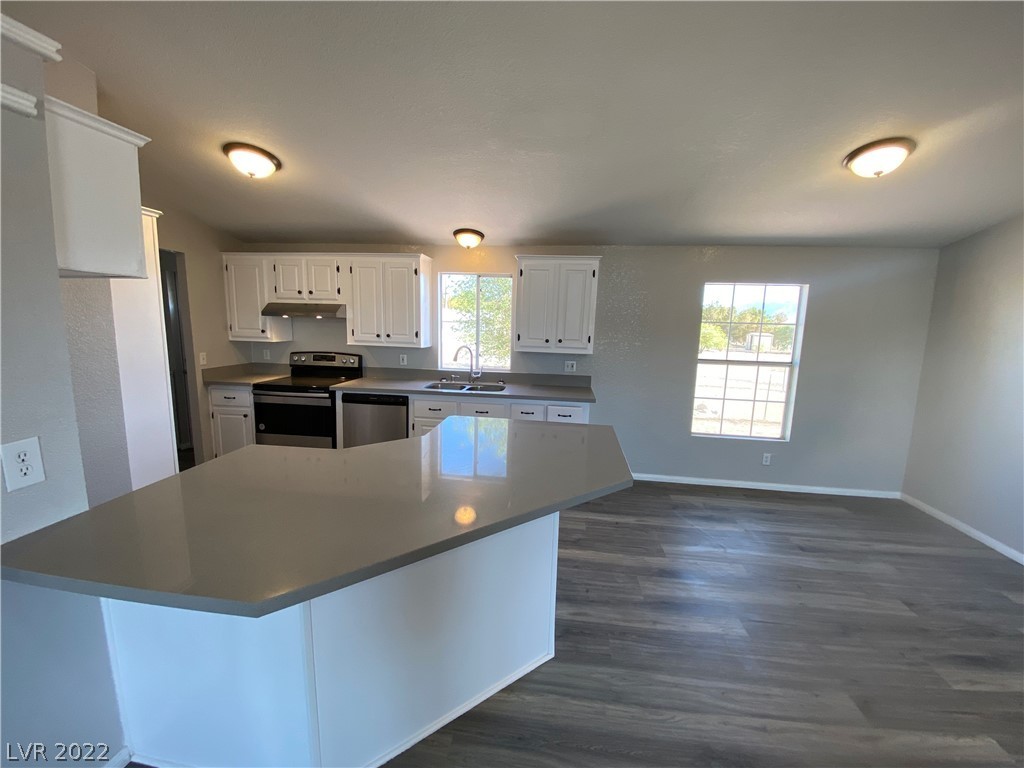 1391 East Gamebird Road Pahrump, NV 89048 - Photo 8 of 26