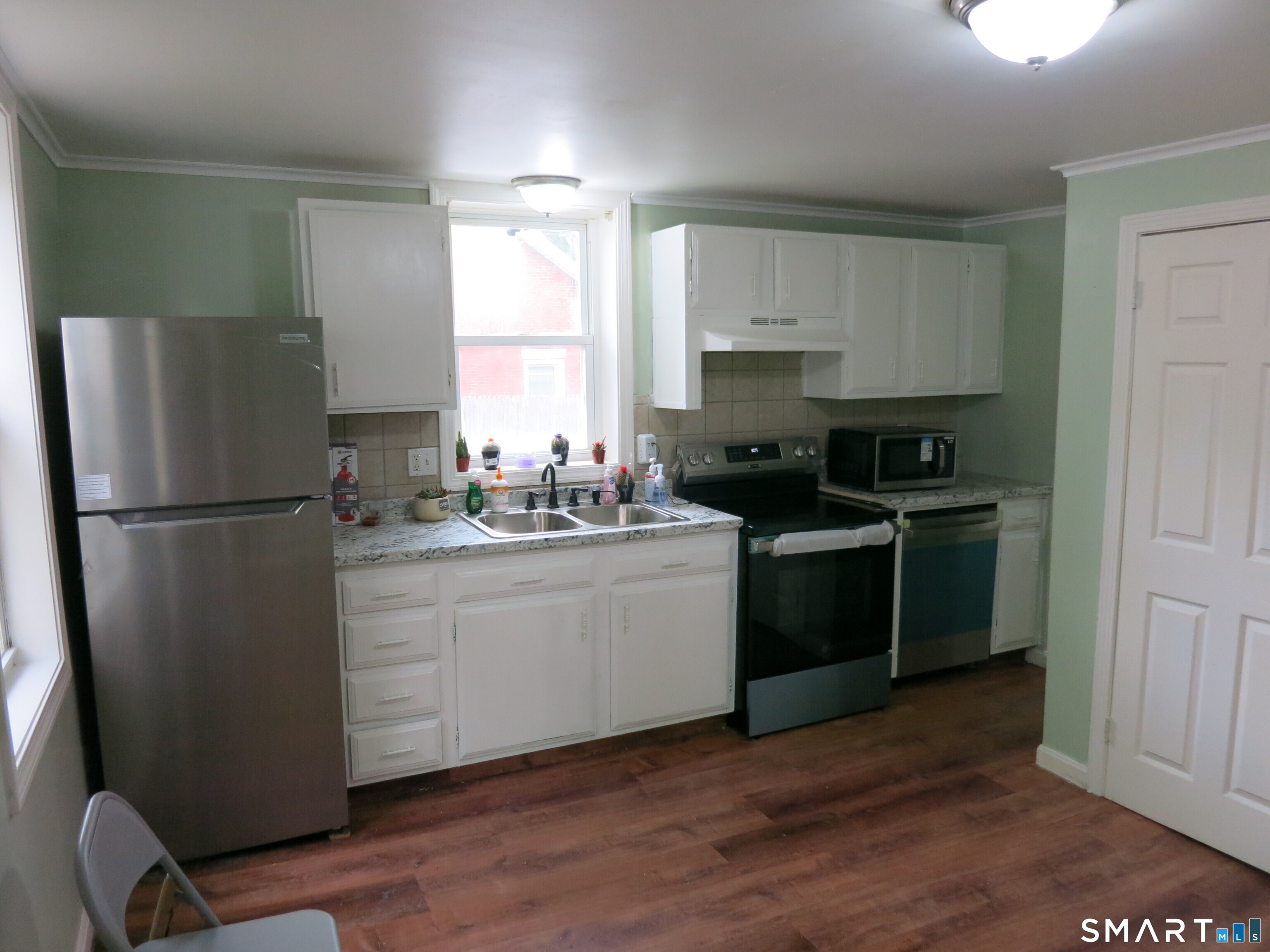 983 Riverside Drive Thompson, CT 06255 - Photo 2 of 22
