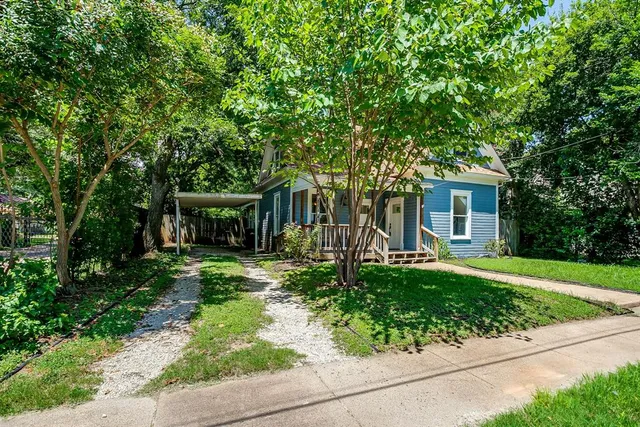 $255,000 | 507 North Buffalo Street, Cleburne, TX 76033