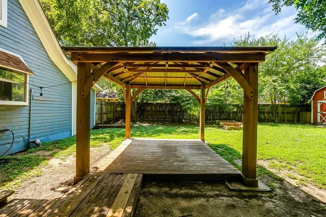 $255,000 | 507 North Buffalo Street, Cleburne, TX 76033