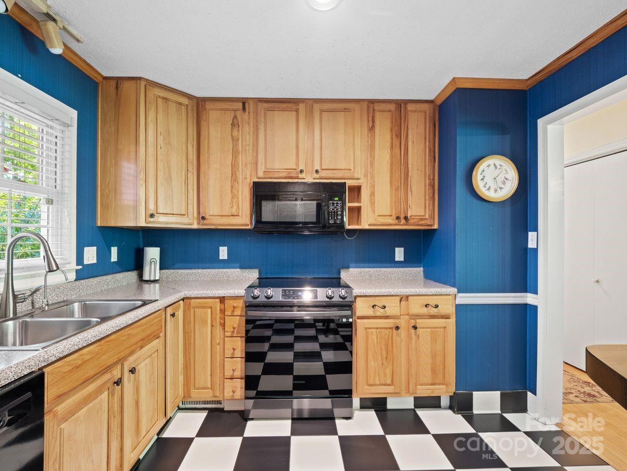 10841 Flat Iron Road Charlotte, NC 28226 - Photo 15 of 45