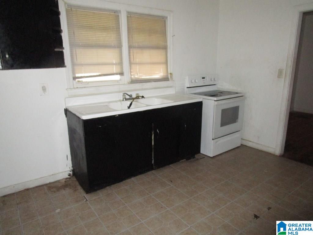 7208 Georgia Road Birmingham, AL 35212 - Photo 3 of 18