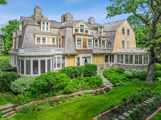 $2,995,000 | 202 Greenwood Street, Evanston, IL 60201