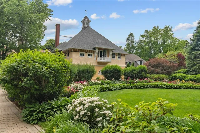 $2,995,000 | 202 Greenwood Street, Evanston, IL 60201