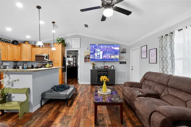 $249,900 | 601 Renault Avenue, Sebring, FL 33872