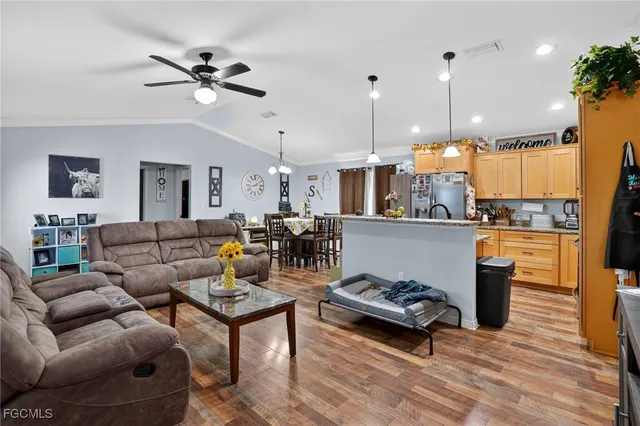 $249,900 | 601 Renault Avenue, Sebring, FL 33872