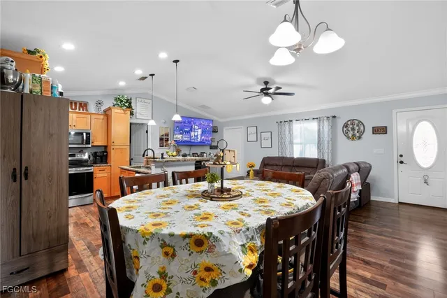 $249,900 | 601 Renault Avenue, Sebring, FL 33872